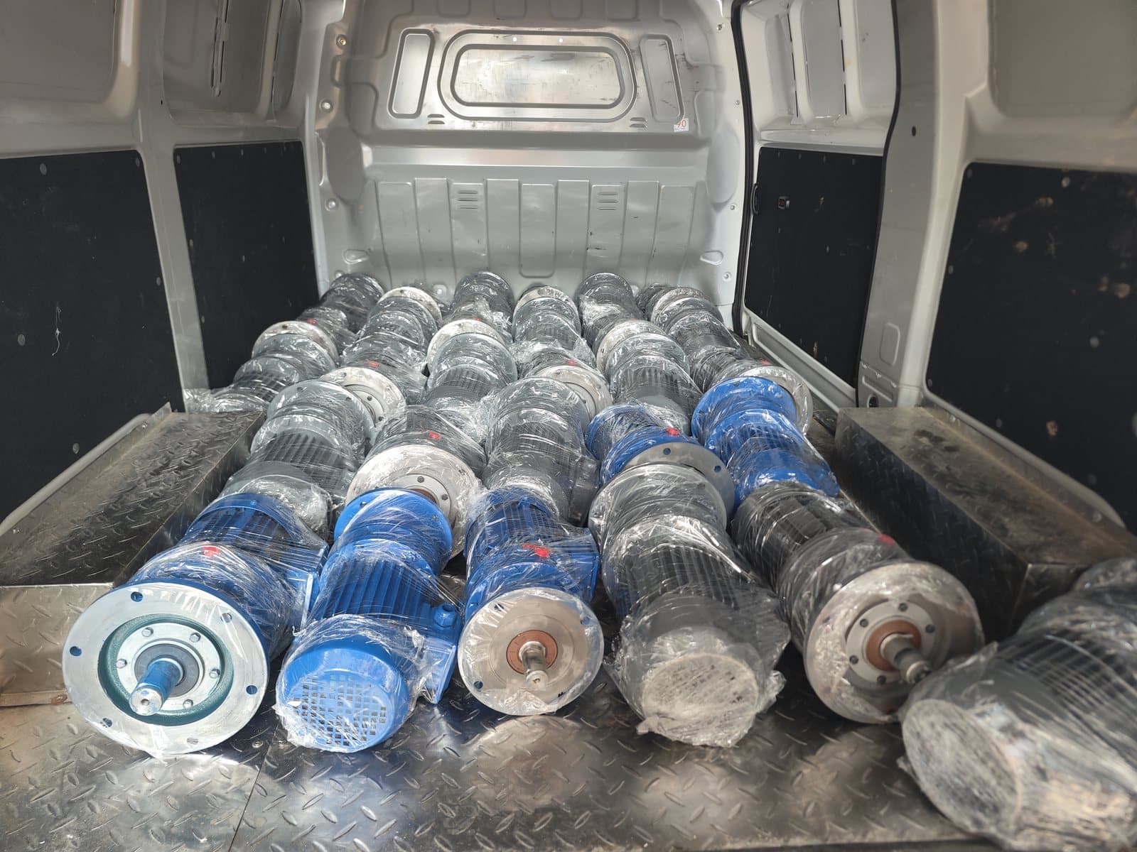 Packing and shipment — factory photo