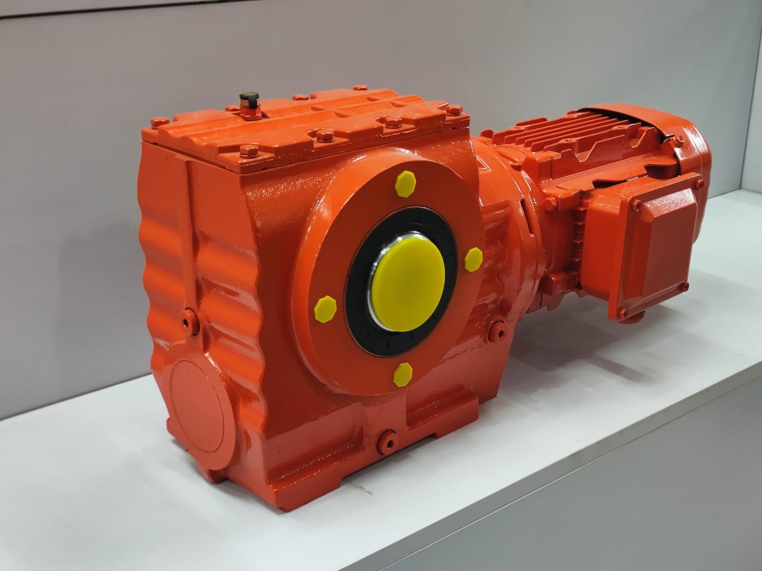 S Series product photo 6
